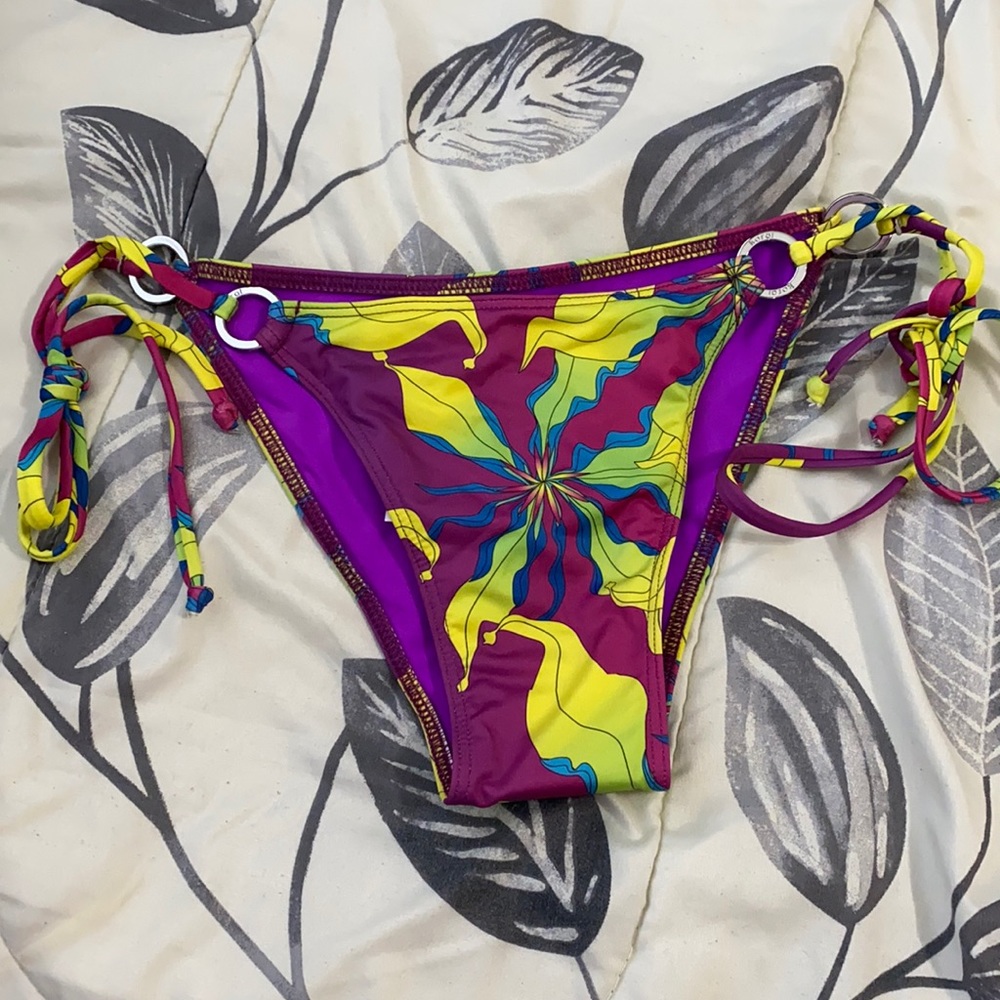 NEW⭐️ Koral Purple Pattern Cheeky Bikini Bottom